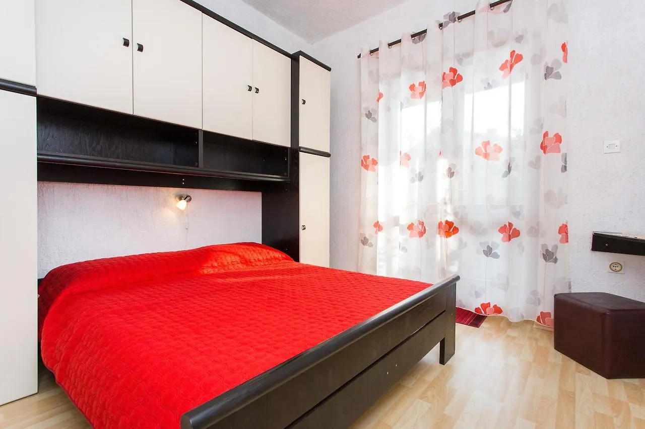 Apartment Juranic Krk Town 0*,